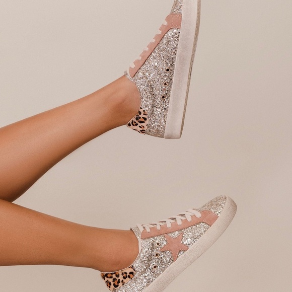 SKYLAR LIGHT GOLD SNEAKER - Picture 4 of 4